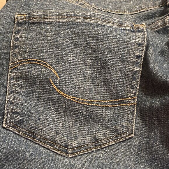 Levi Strauss Signature Women's Mid Rise Skinny Blue Jeans Size 18M - Picture 10 of 13